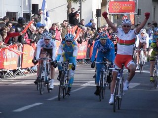 08 La vittoria di Yauheni Hutarovich